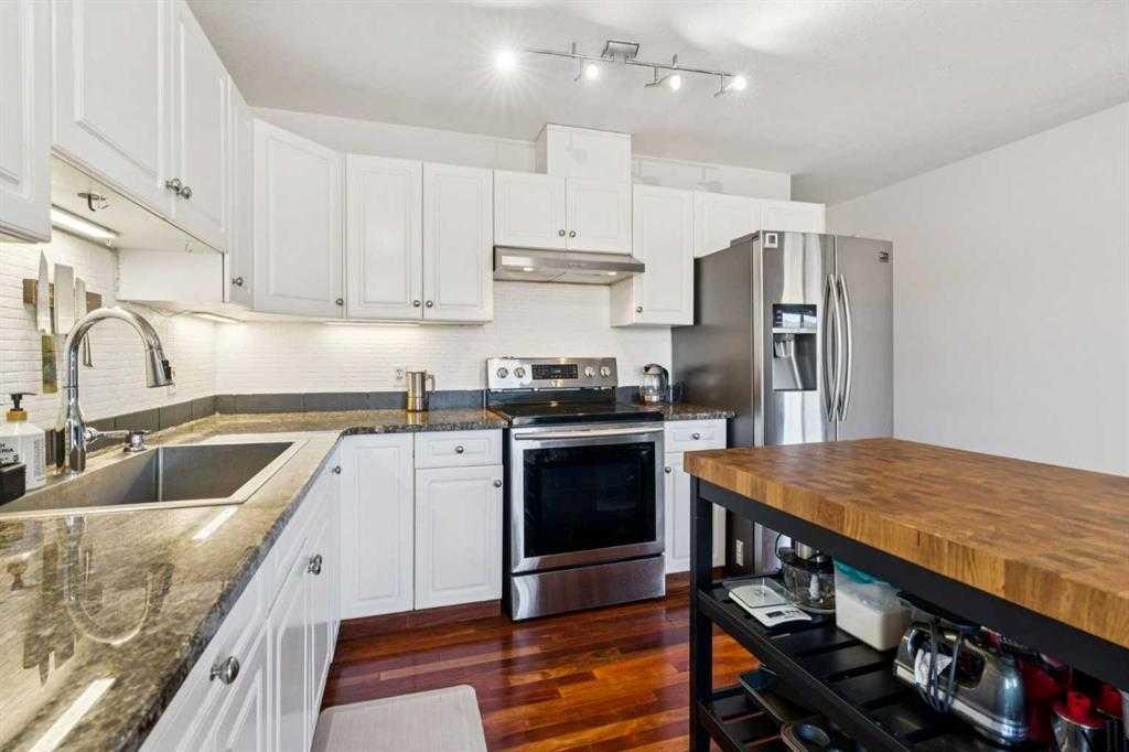 Picture for 303, 4327 75 Street NW