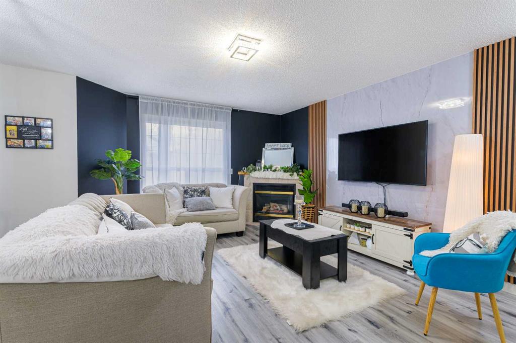 Picture for 13 Mt. Aberdeen Manor SE