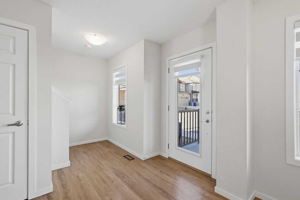 Picture for 67 Carringwood Manor NW