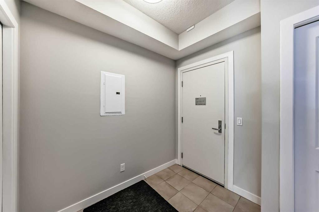 Picture for 110, 1005A Westmount Drive 