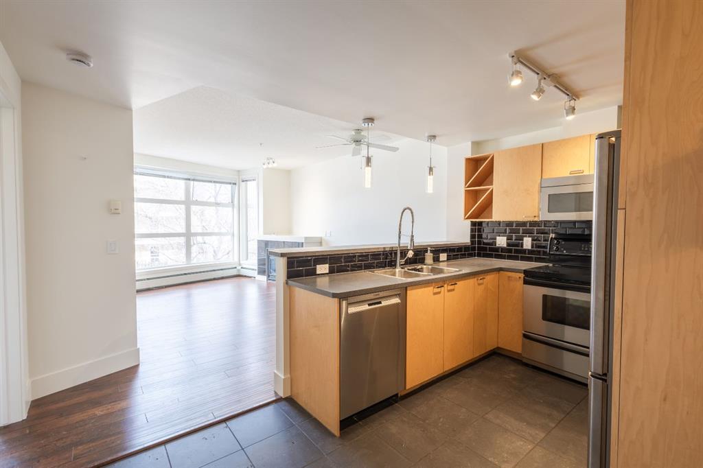 Picture for 326, 315 24 Avenue SW