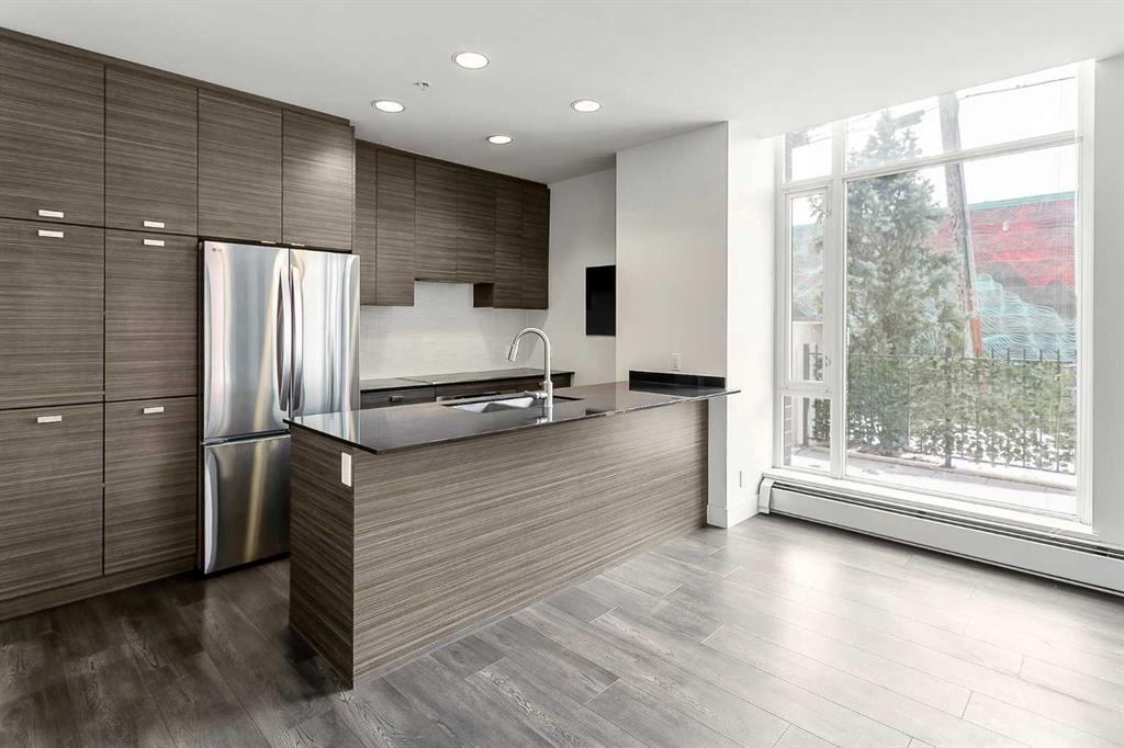 Picture for 103, 1500 7 Street SW