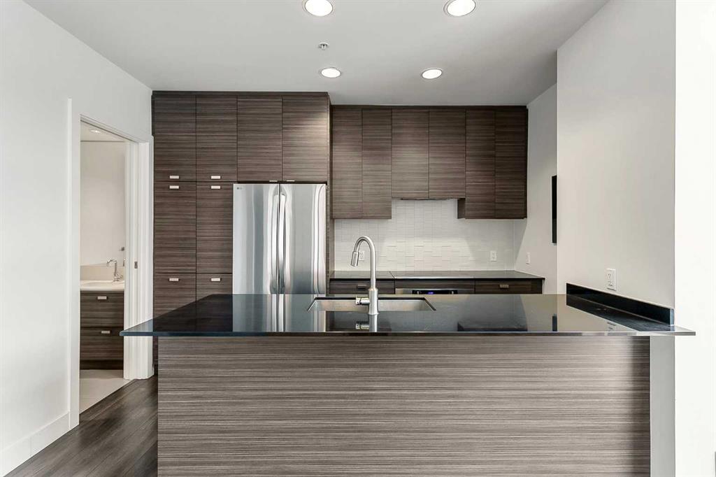 Picture for 103, 1500 7 Street SW