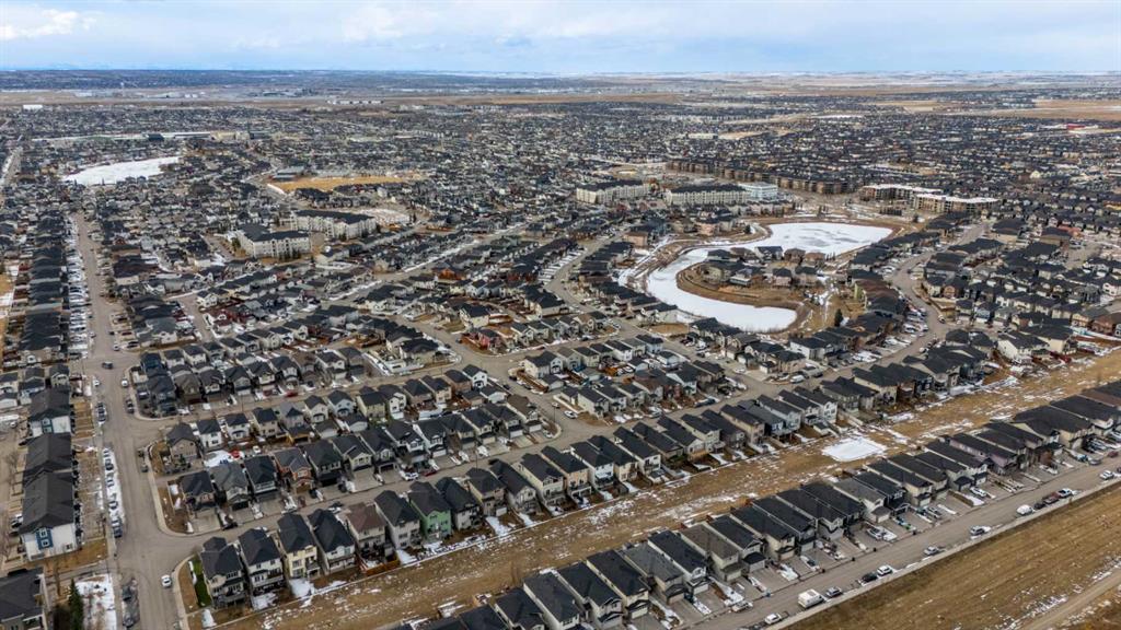 Picture for 422 Taralake Way NE