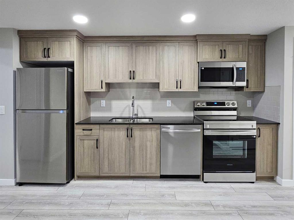 Picture for 60 Herron Walk NE