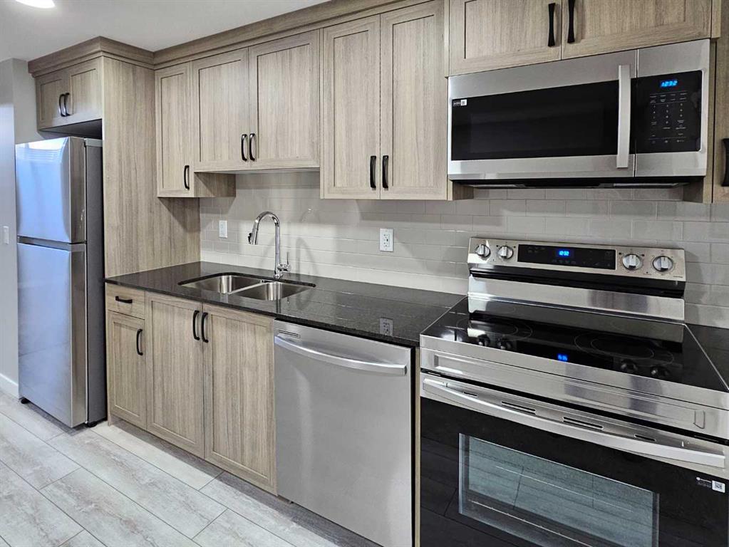 Picture for 60 Herron Walk NE