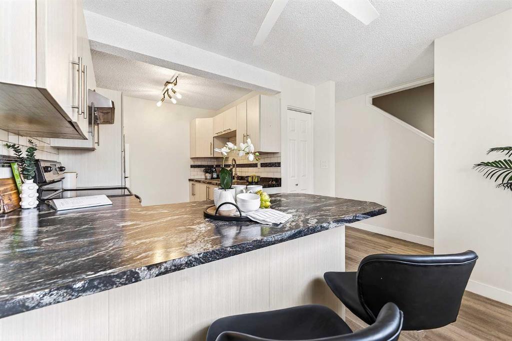 Picture for 3, 6100 4 Avenue NE