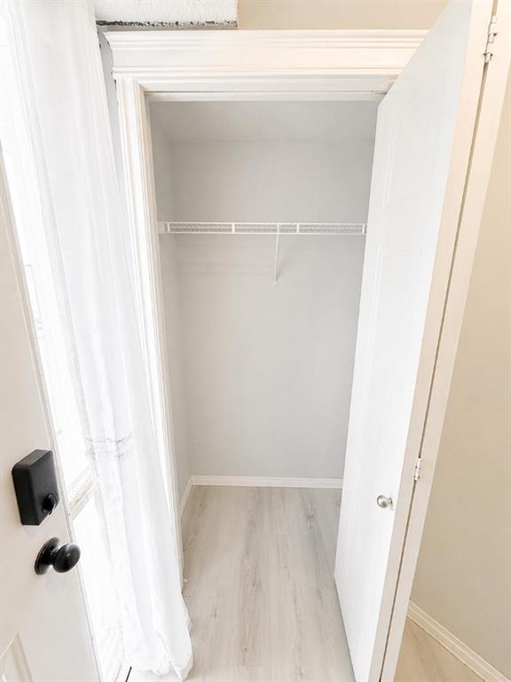 Picture for 323, 103 STRATHAVEN Drive E