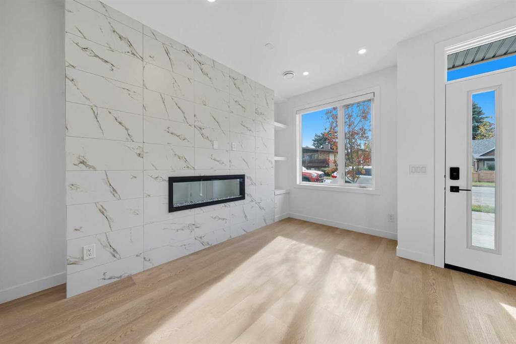 Picture for 1224 20 Avenue NW