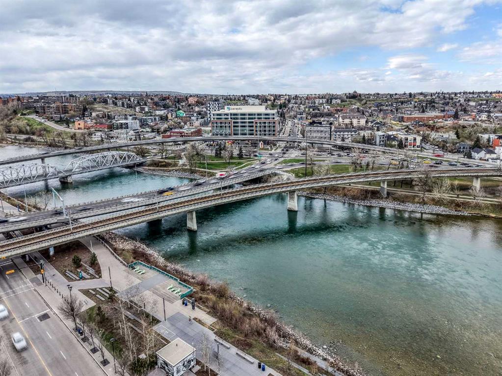 Picture for 604, 519 Riverfront Avenue SE