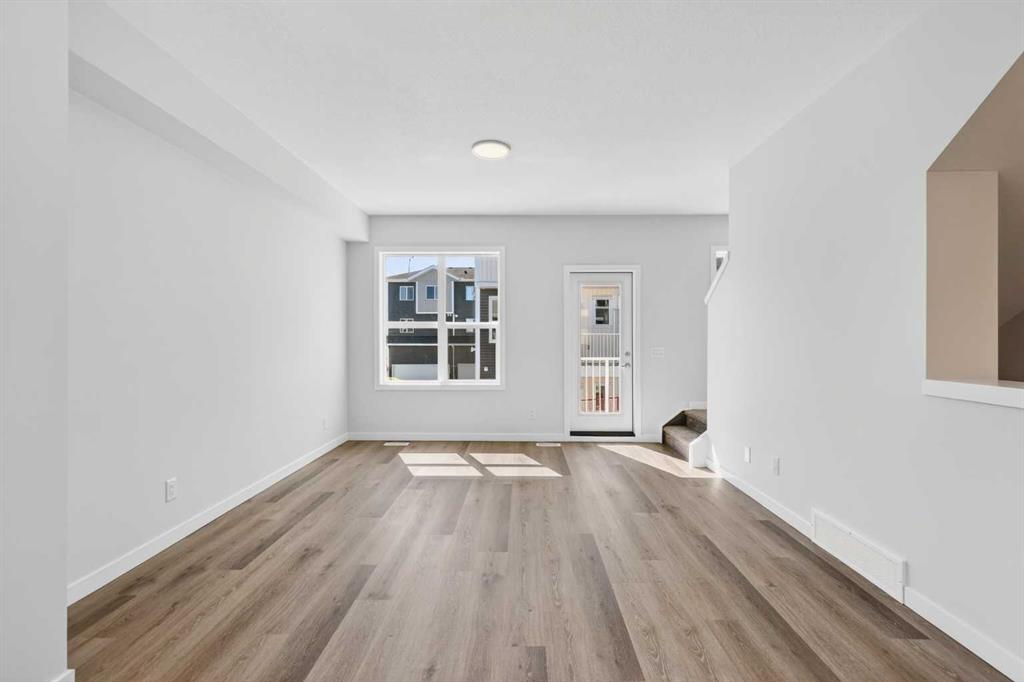 Picture for 838, 132 Red Embers Link NE