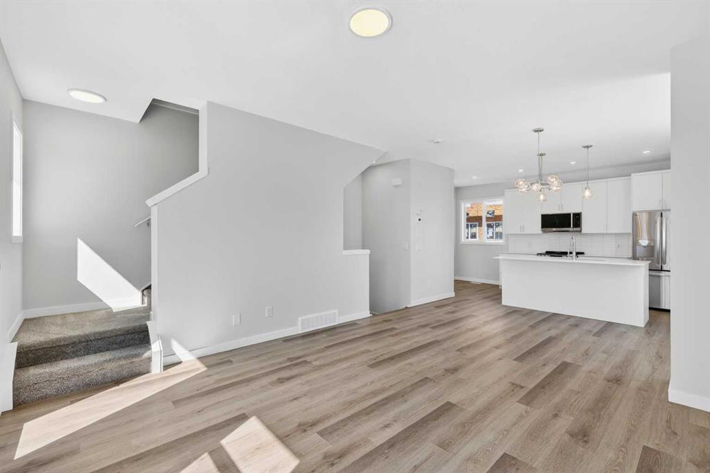 Picture for 838, 132 Red Embers Link NE