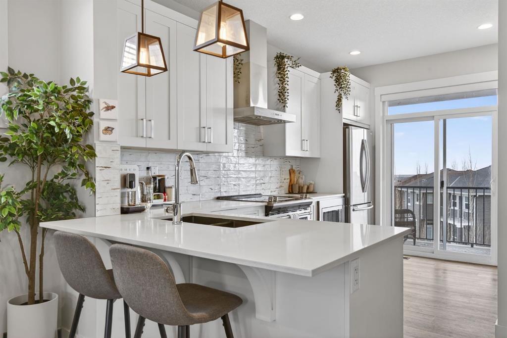 Picture for 809, 355 Nolancrest Heights NW