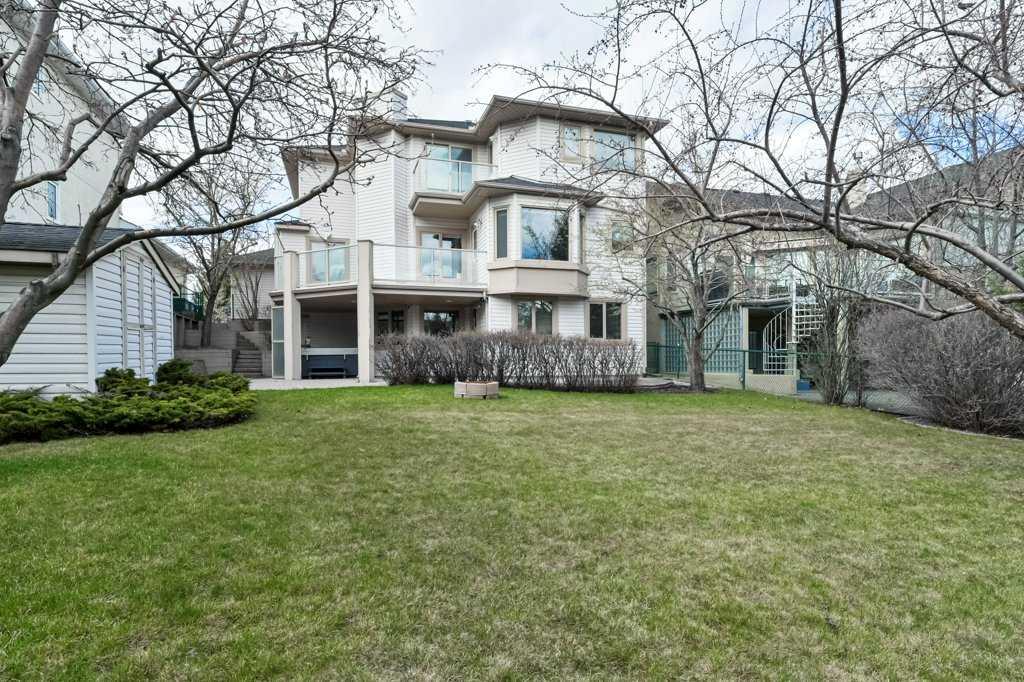 Picture for 91 Valley Ridge Green NW