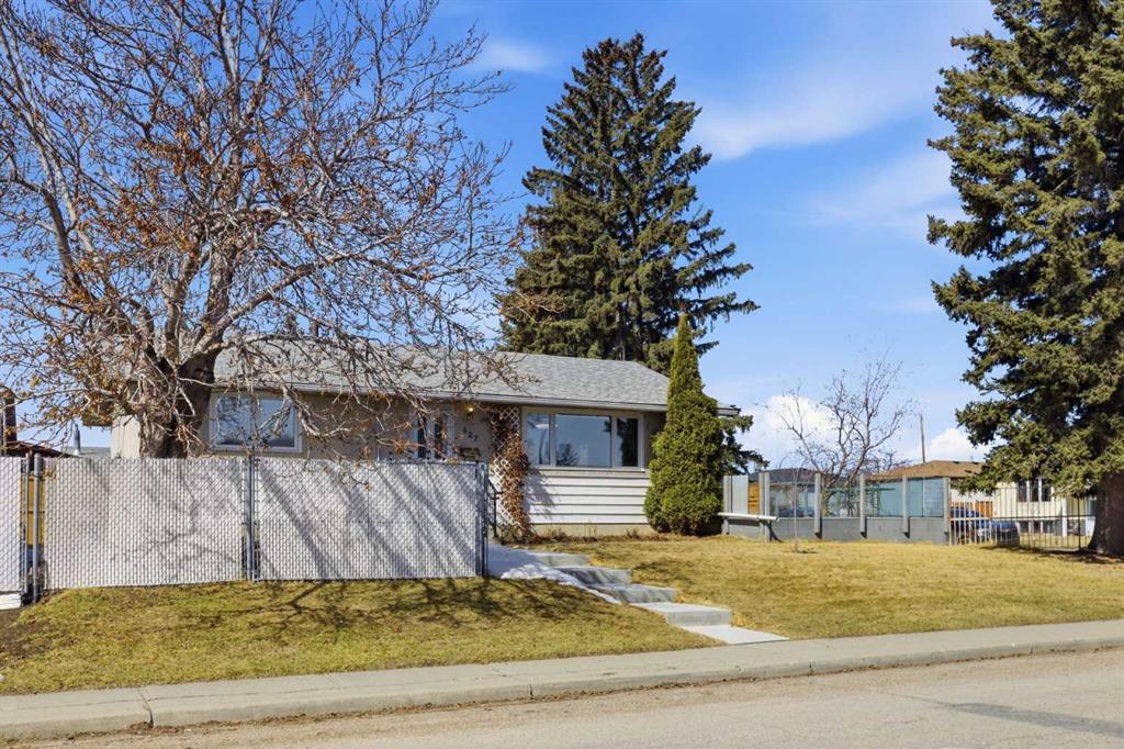 Picture for 827 Forlee Drive SE