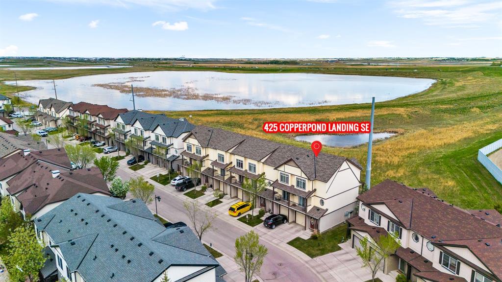 Picture for 425 Copperpond Landing SE