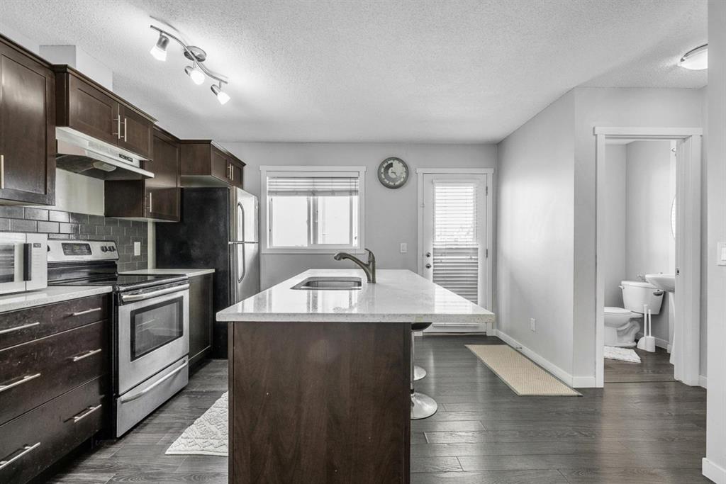 Picture for 425 Copperpond Landing SE
