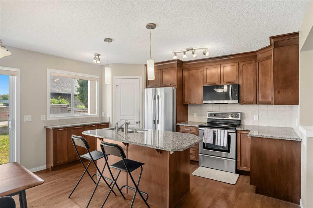 Picture for 249 Elgin Meadows Park SE