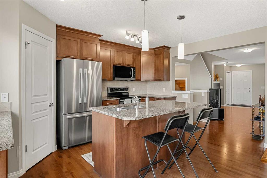 Picture for 249 Elgin Meadows Park SE