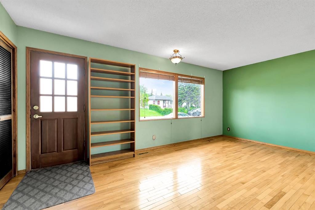 Picture for 4127 Maryvale Road NE