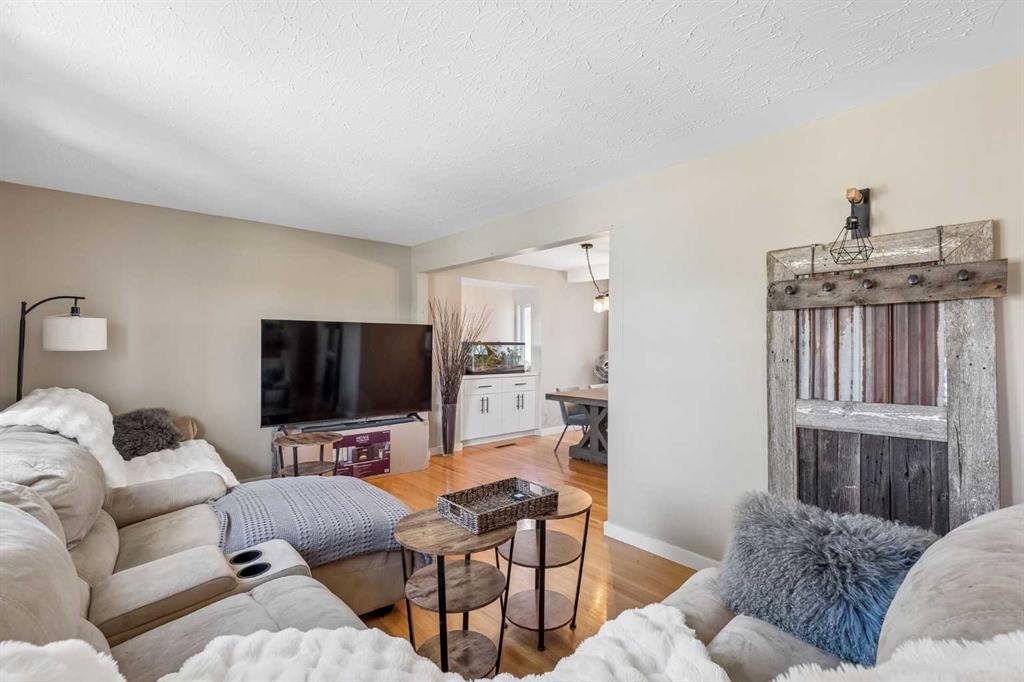 Picture for 4936 Worcester Drive SW