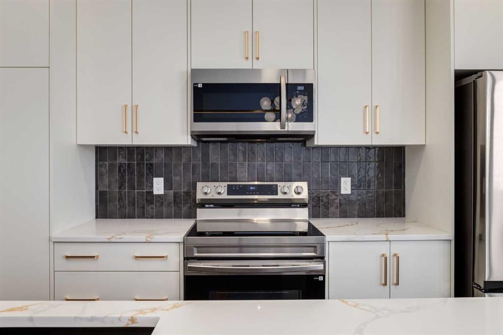 Picture for 772 Sora Boulevard SE