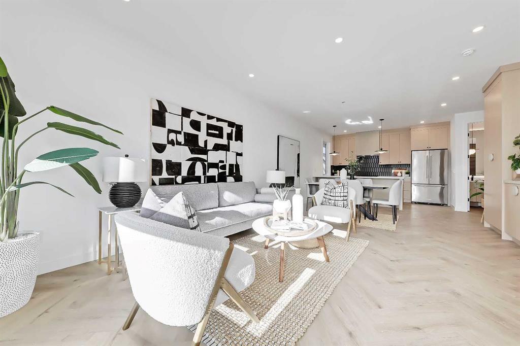 Picture for 4, 1524 29 Avenue SW