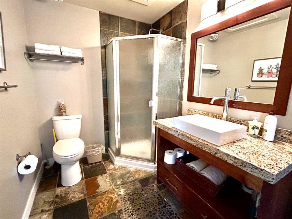 Picture for 317, 1818 Mountain Ave   https://www.cirrealty.ca/reb/creb/14/A2264214_15.jpg