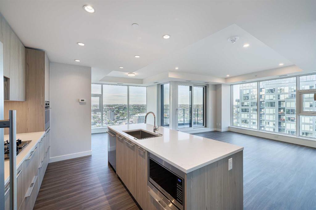 Picture for 530 3 Street SE