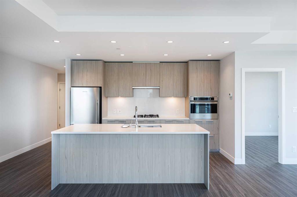 Picture for 530 3 Street SE