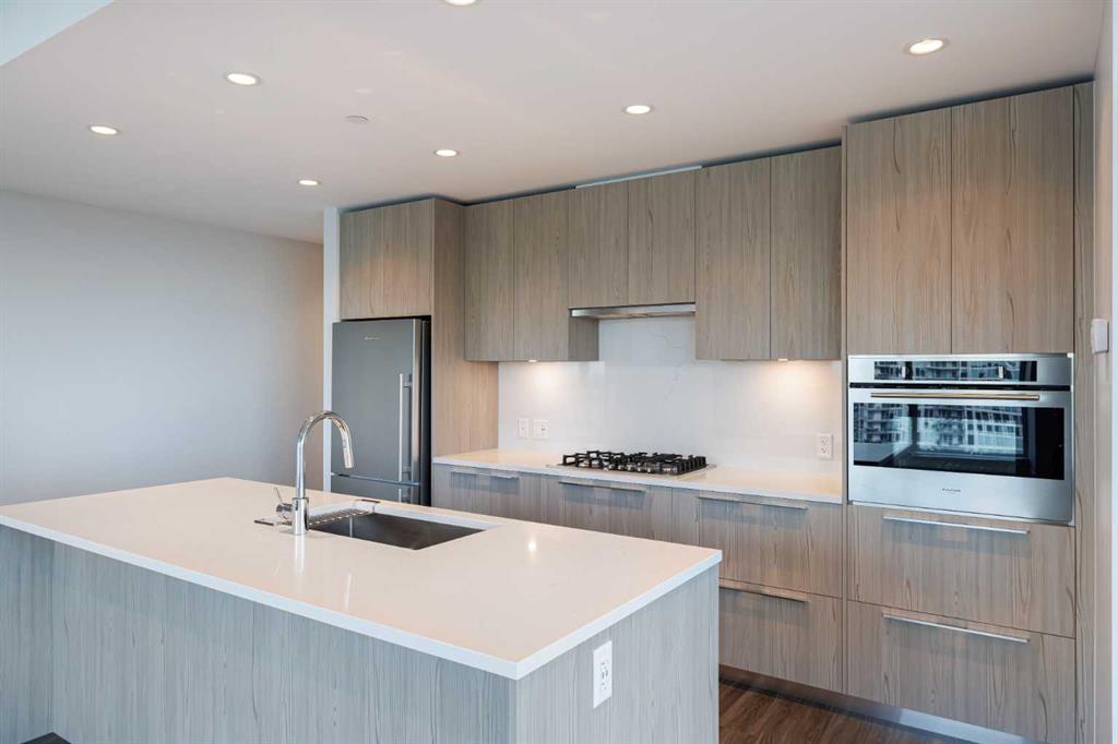 Picture for 530 3 Street SE