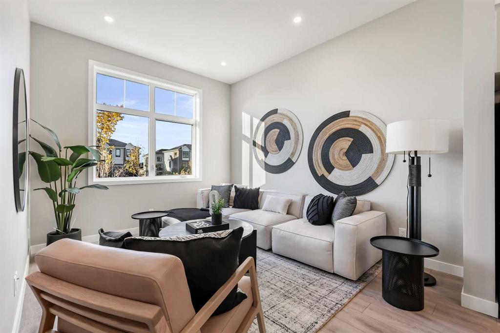 Picture for 402, 185 Mahogany Gardens SE