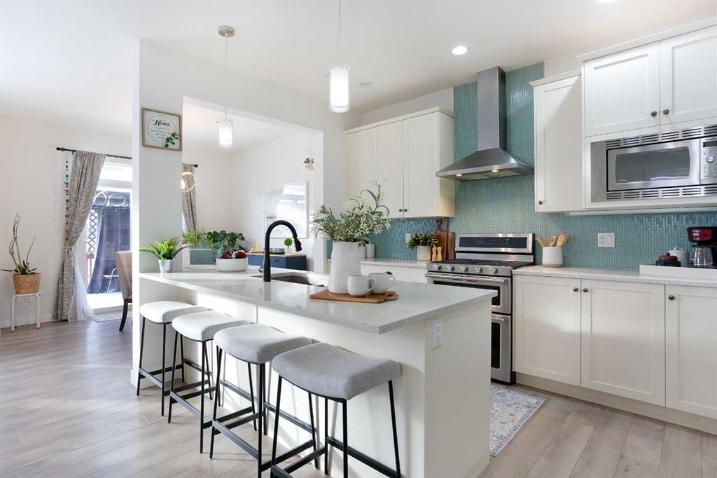 Picture for 325 Bayview Way SW