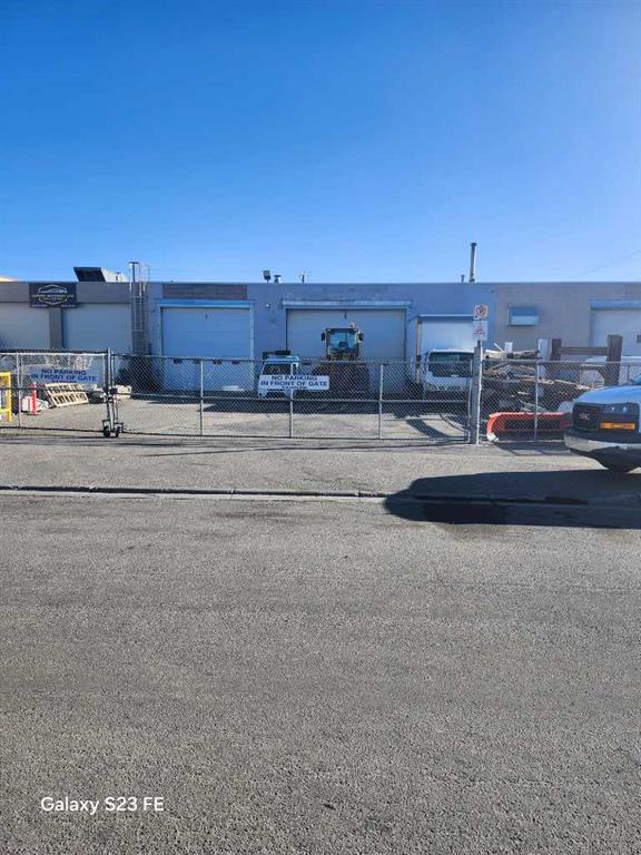 Picture for B, 4224 16 Street SE