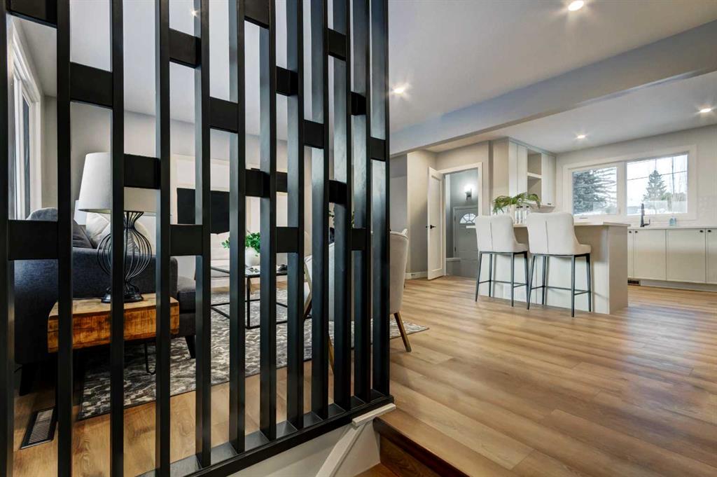 Picture for 1724 Valleyview Road NE