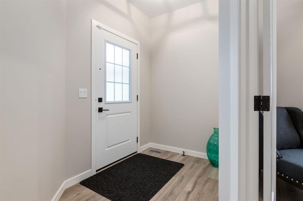 Picture for 452 Chinook Gate Square SW