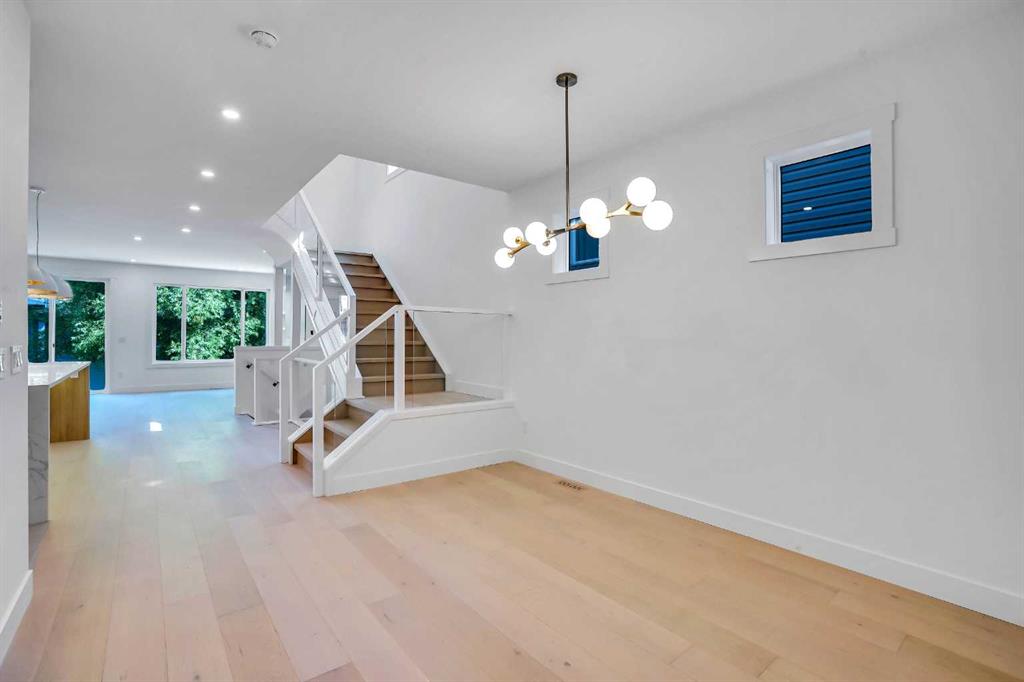 Picture for 602 25 Avenue 