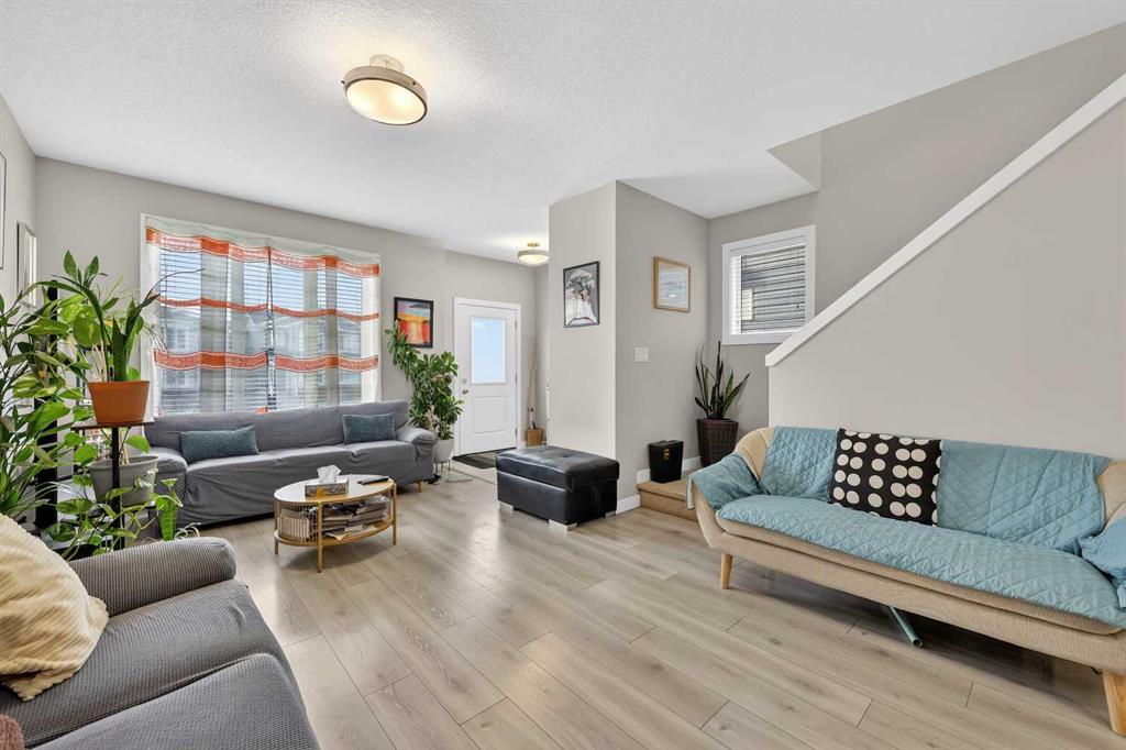 Picture for 132 Corner Meadows Gate NE