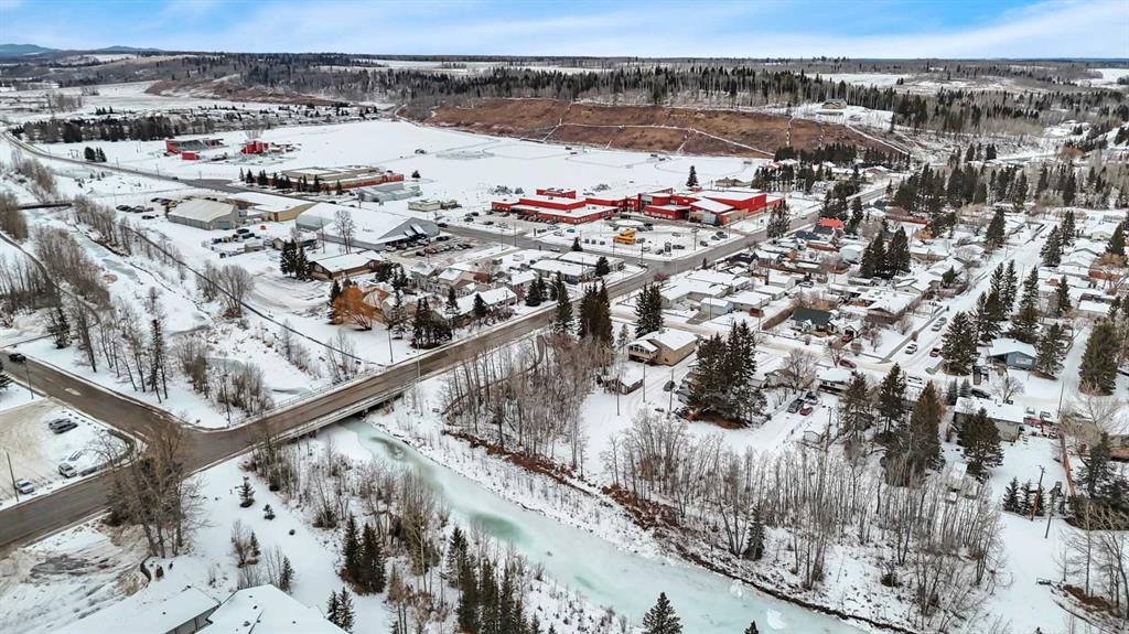 Picture for 105 2 Avenue NE