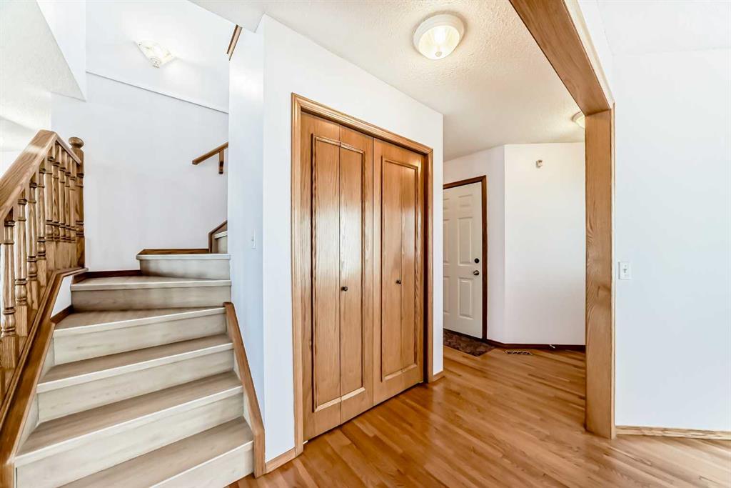 Picture for 36 Harvest Oak Green NE