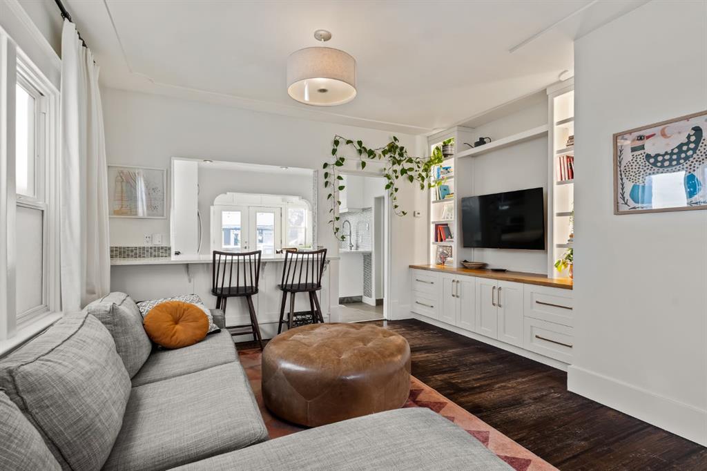 Picture for 1025 18 Avenue SE