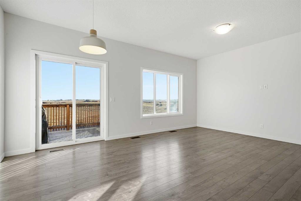 Picture for 305 Hillcrest Road SW