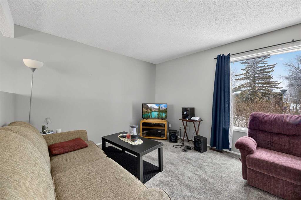 Picture for 6119 53 Street 