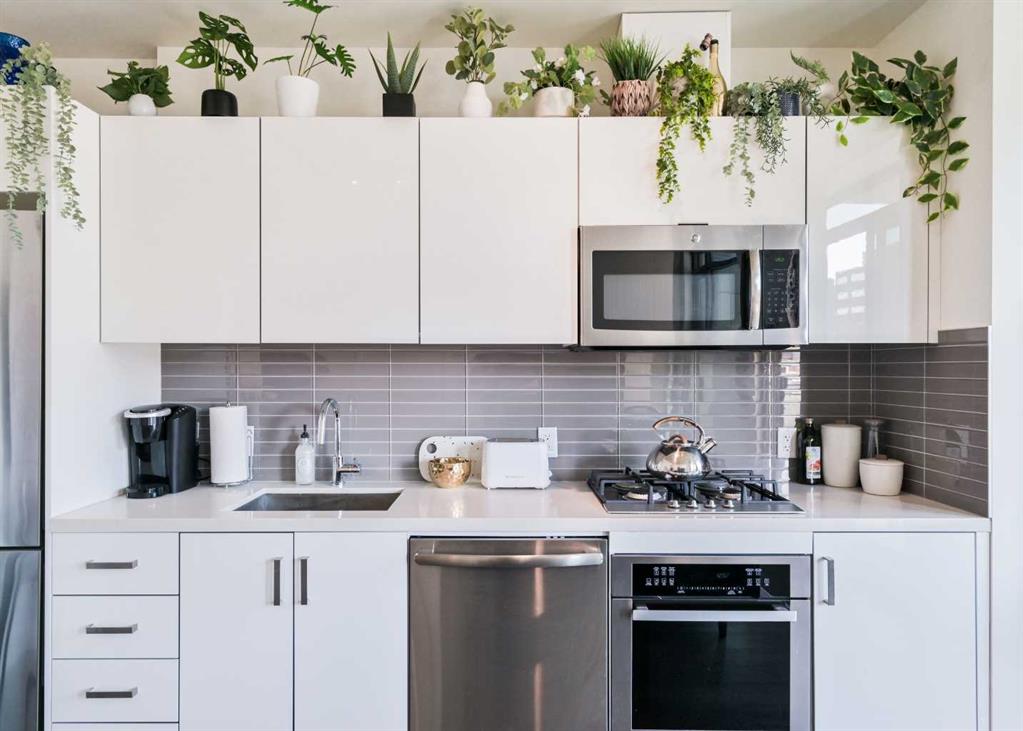 Picture for 406, 1010 6 Street SW