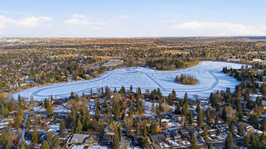 Picture for 36 Lake Adams Place SE