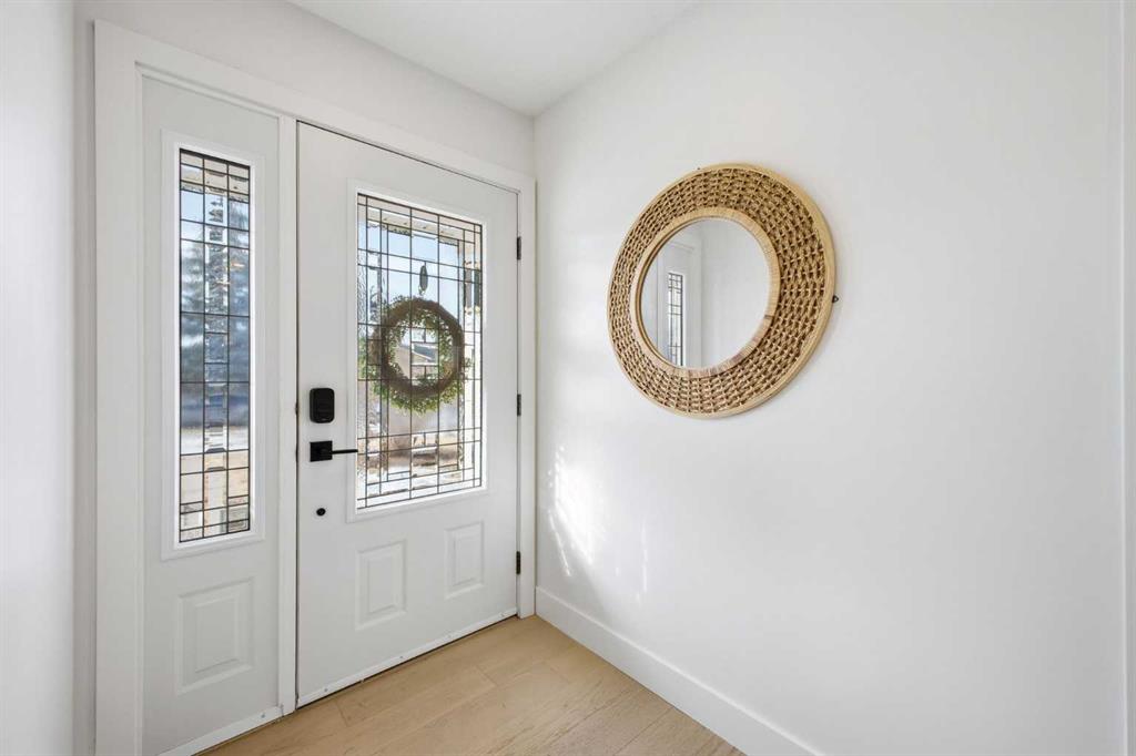 Picture for 36 Lake Adams Place SE