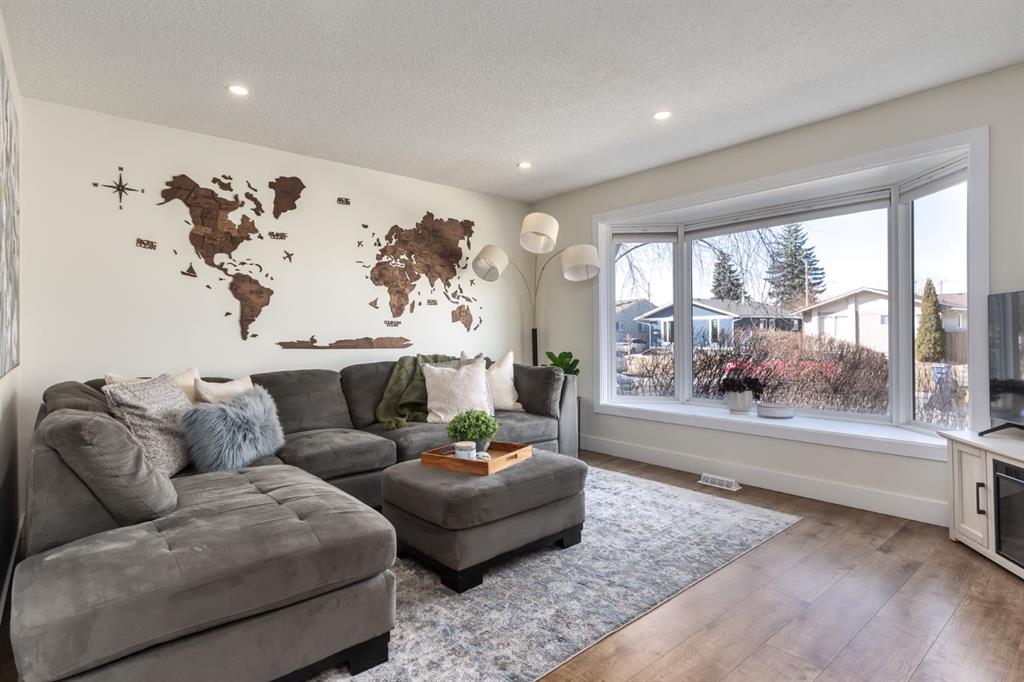 Picture for 7806 20A Street SE