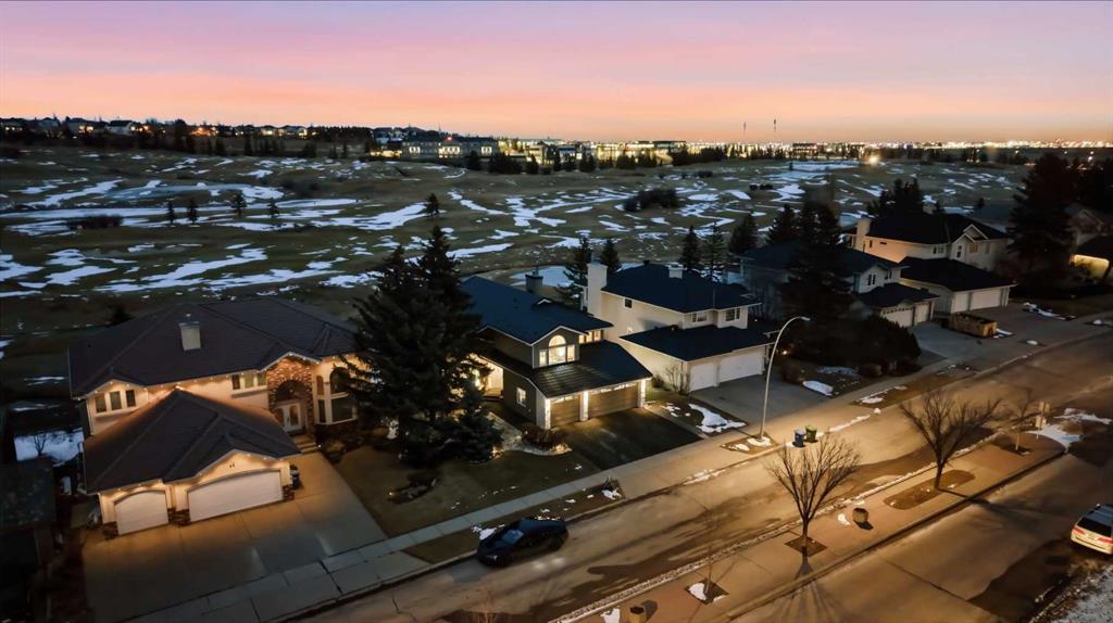 Picture for 40 Country Hills Close NW