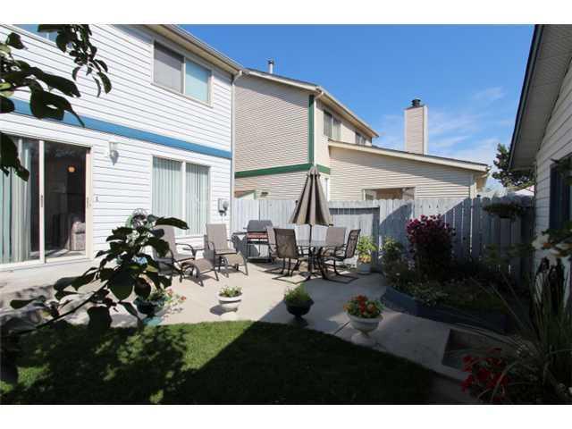 Picture for 856 Queensland Drive SE