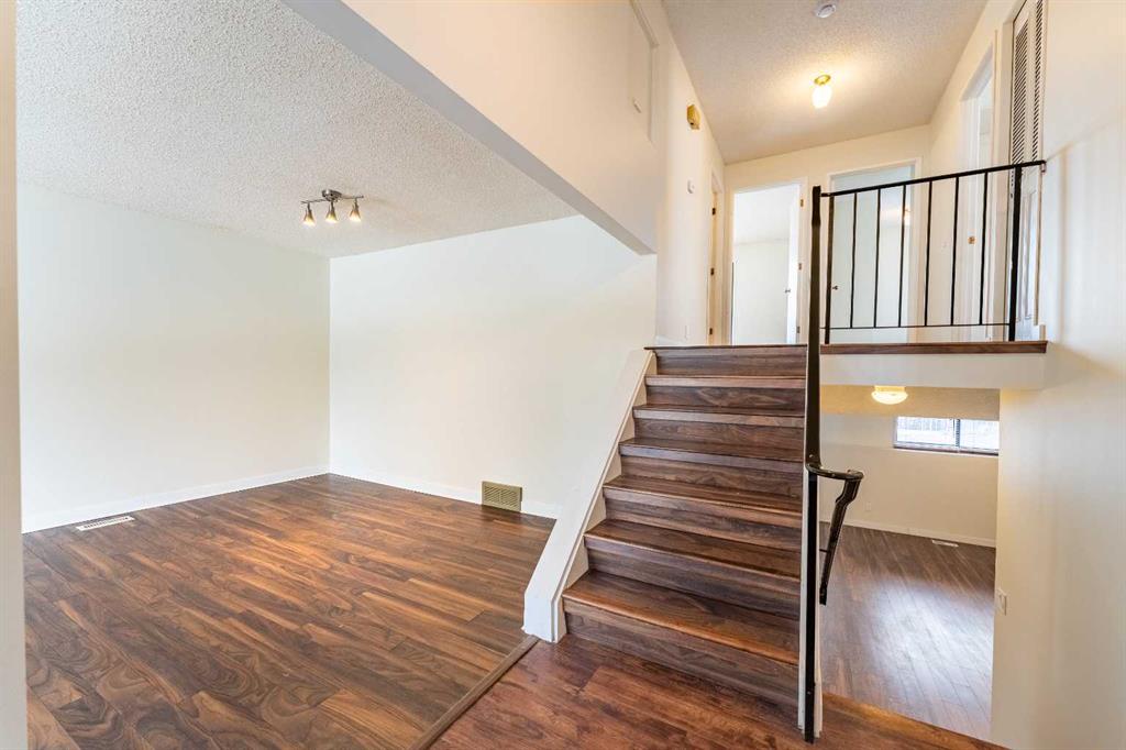 Picture for 15 Scenic Rise NW